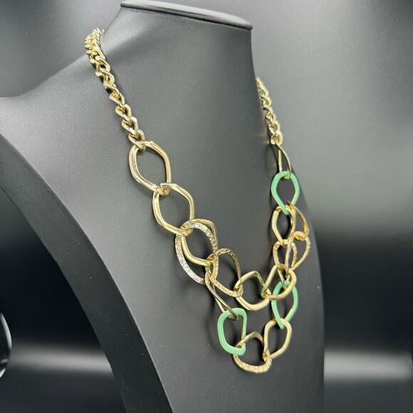 Women Hammered Texture Gold Tone Double Strand Curb Chain Statement Necklace - Picture 3 of 5